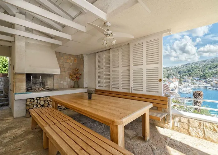 Lavanda Villa