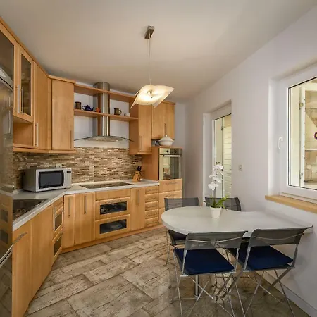 Lavanda * Milna (Brac)