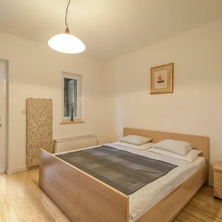 Villa Lavanda Milna (Brac)